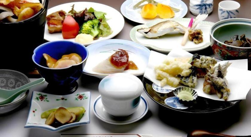 Minshuku Yoshinoya Hotel Минаками Екстериор снимка