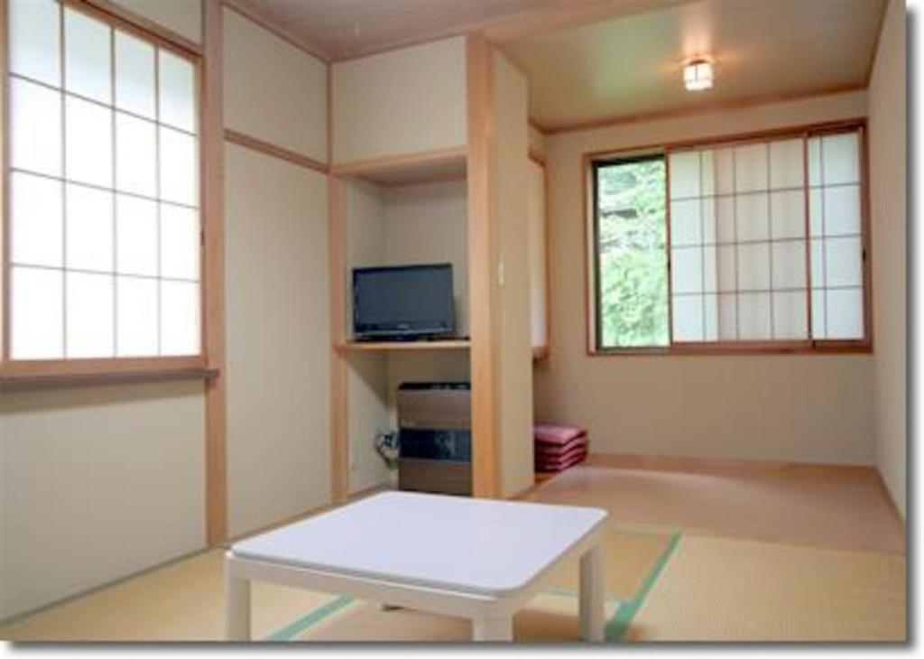 Minshuku Yoshinoya Hotel Минаками Екстериор снимка