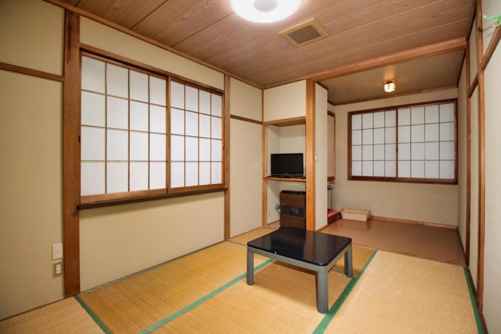 Minshuku Yoshinoya Hotel Минаками Екстериор снимка